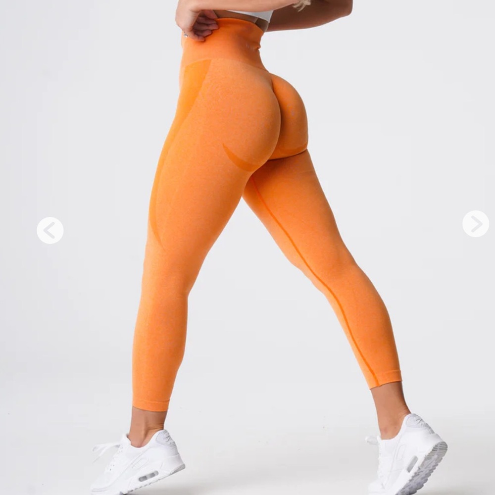 LAST CALL MAKE AN OFFER! NVGTN Contour Seamless Leggings